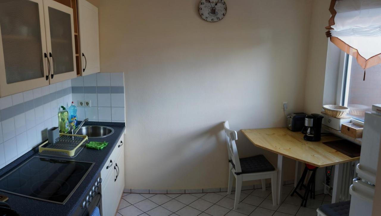 Sunny 1-Room Apartment Near Railway Station 加爾米施-帕滕基興 外观 照片